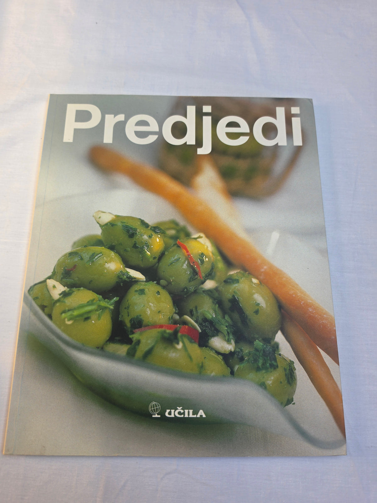 Predjedi, - Sendviči, - Kava, - Hitra kuhinja, - Siri Učila