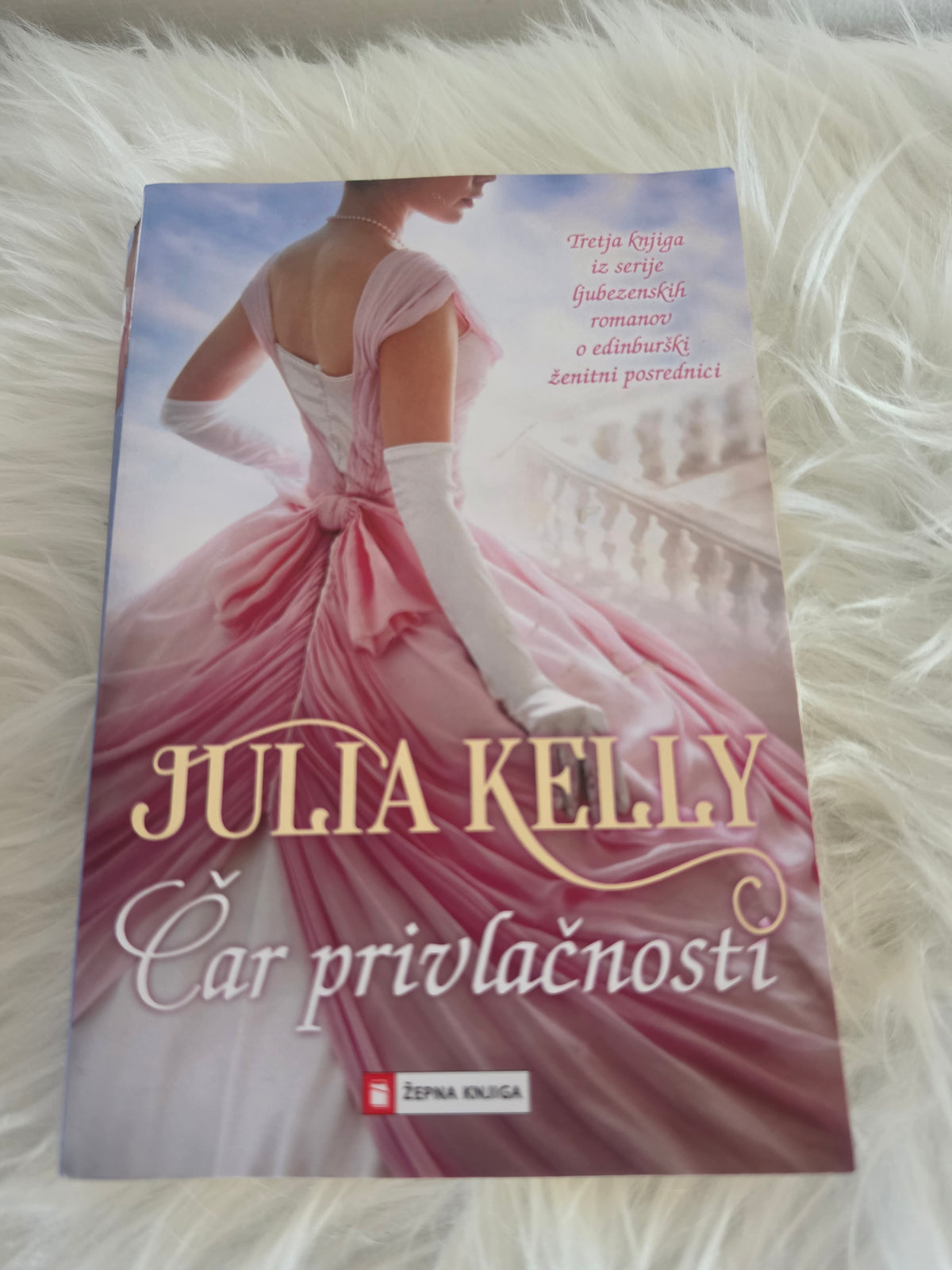 Čar privlačnosti Julia Kelly