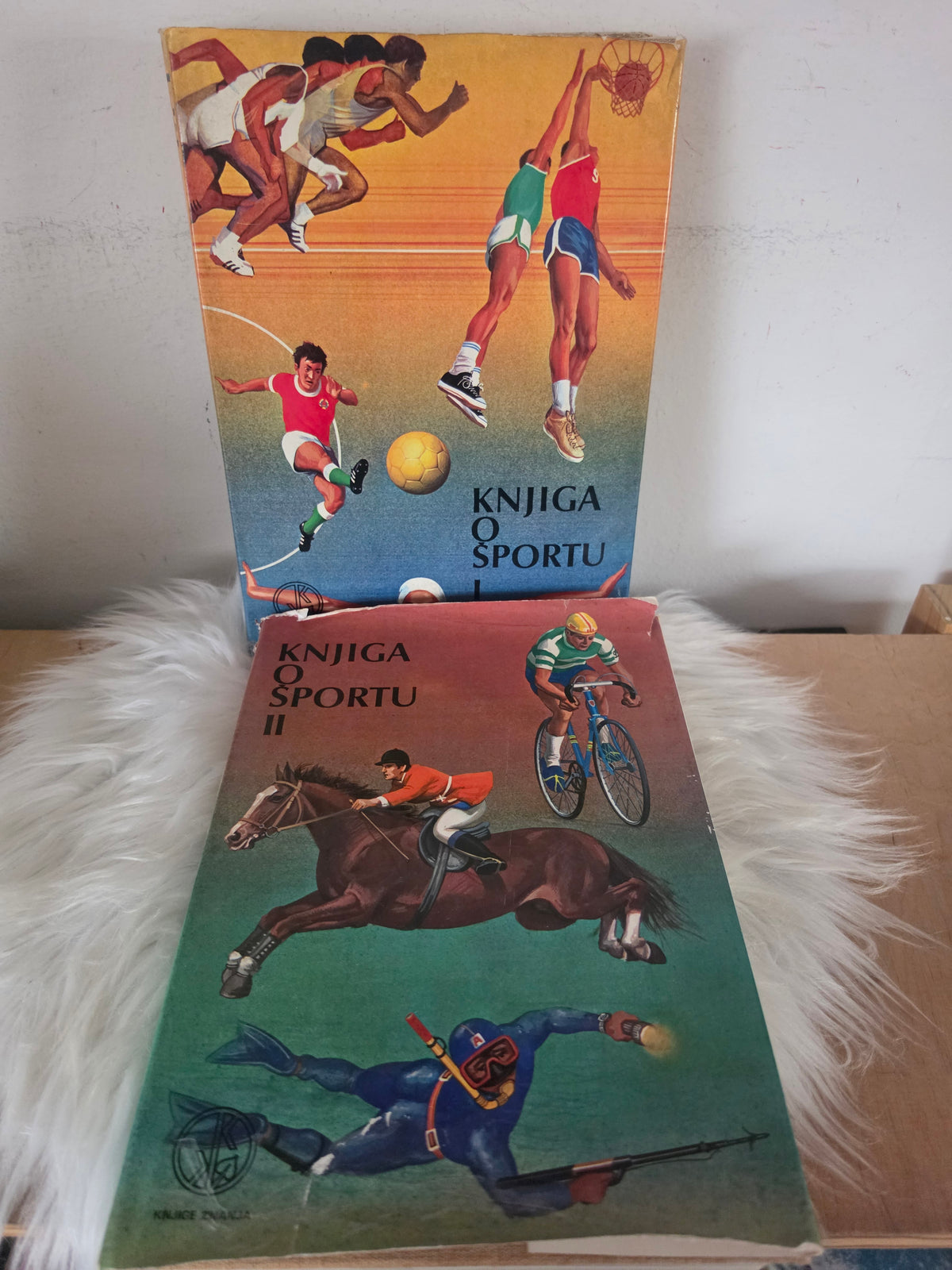 Knjiga o športu 1. in 2.Državna založba Slovenije