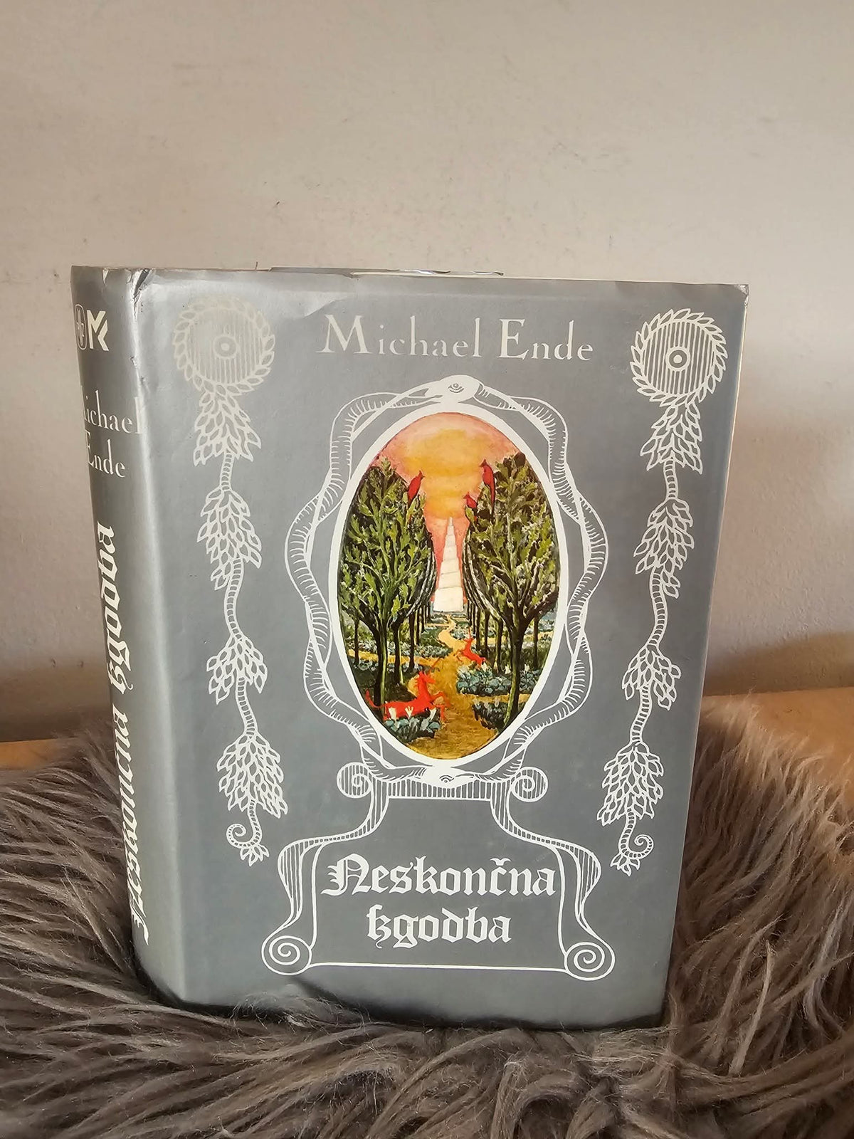 Neskončna zgodba Michael Ende