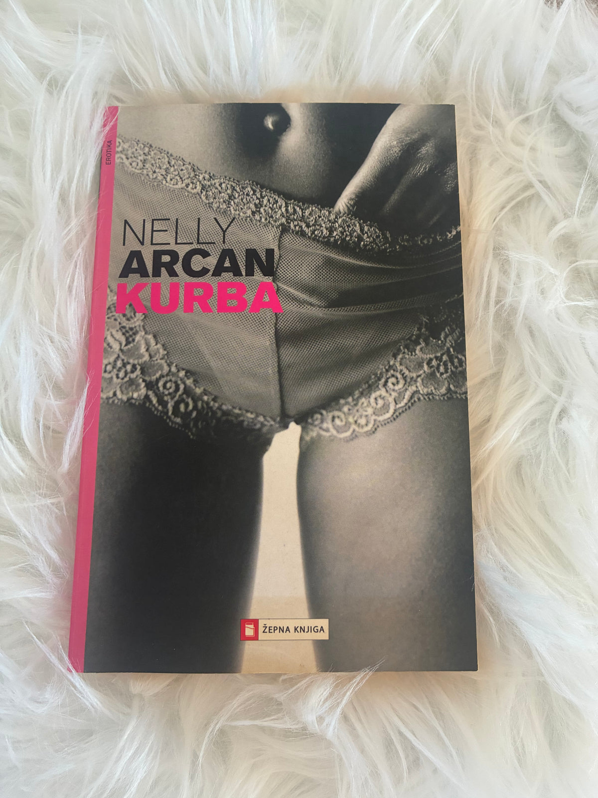 Kurba Nelly Arcan