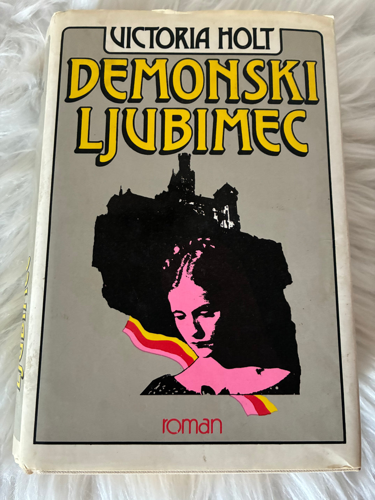Demonski ljubimec Victoria Holt