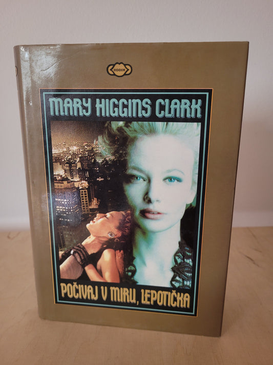 Počivaj v miru,Lepotička Mary Higgins Clark