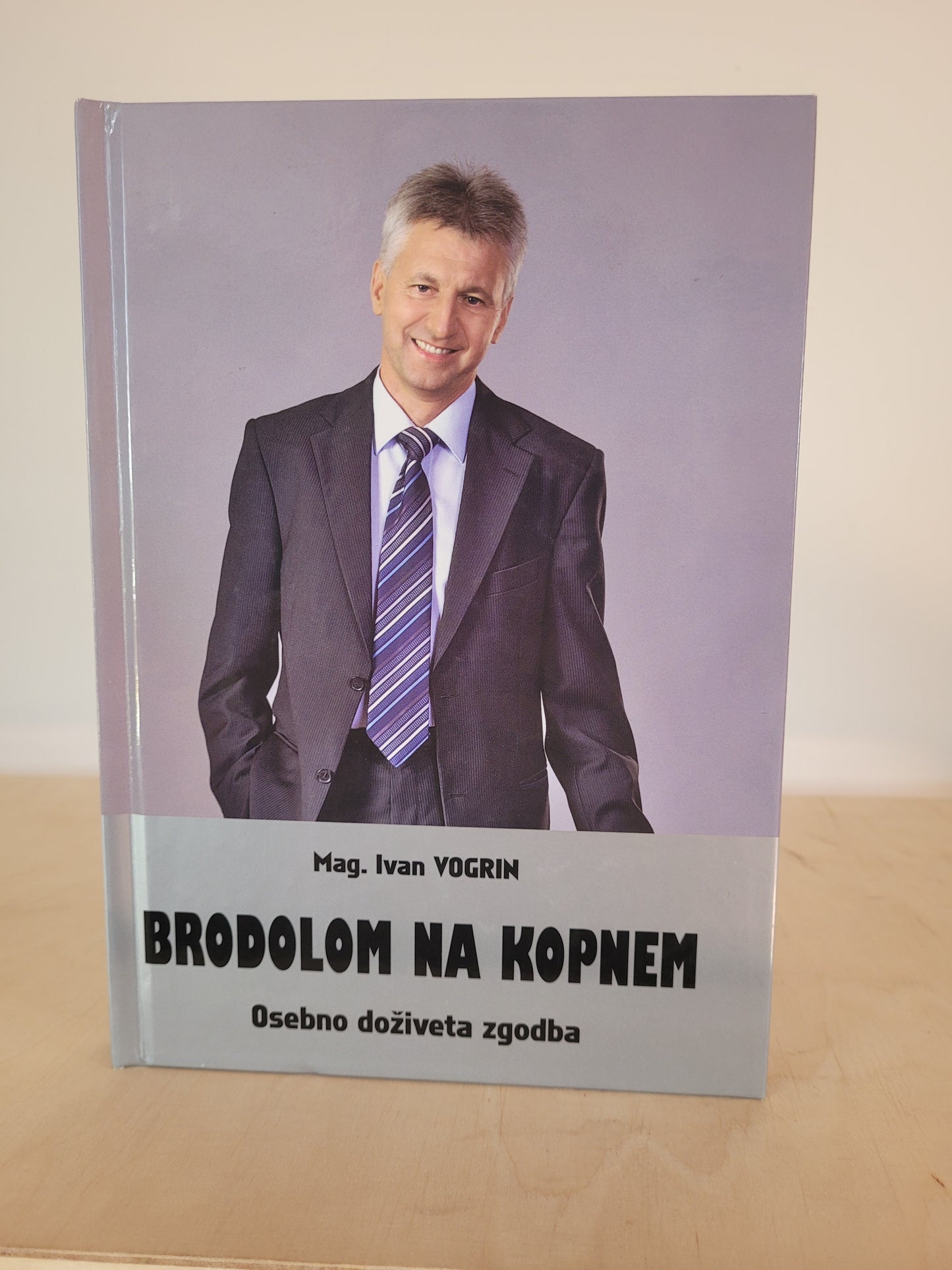 Brodolom na kopnem Mag.Ivan Vogrin