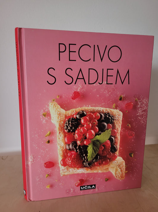 Pecivo s sadjem