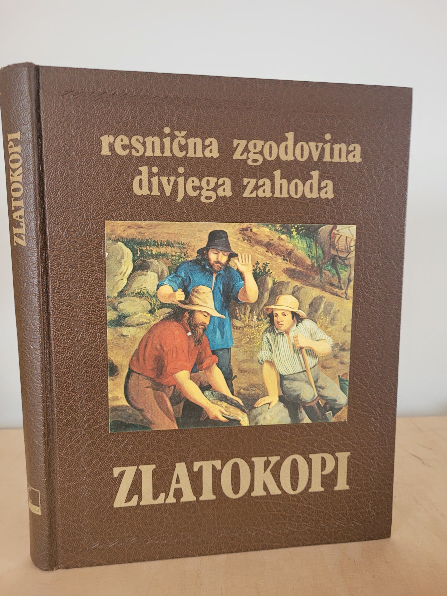 Zgodovina divjega zahoda: -Zlatokopi (William Weber Johnson), -Kavboji(William H.Forbis), -Revolveraši(Paul Trachman), -Indijanci (Benjamin Capps)